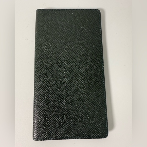 Louis Vuitton Handbags - Louis Vuitton Taiga Leather Checkbook Cover Wallet Dark Green